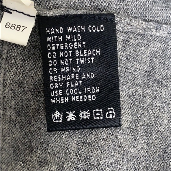 AUGUST SILK•SWEATER - Picture 5 of 6